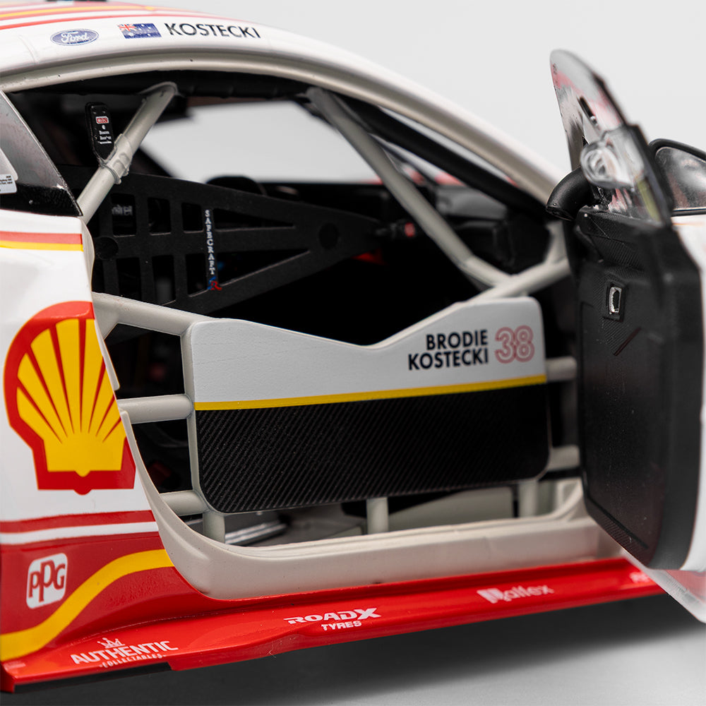 1:18 Shell V-Power Racing Team #38 Ford Mustang GT - 2025 Supercars Championship Season