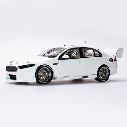 1:18 Ford FGX Falcon Supercar White Plain Body Edition